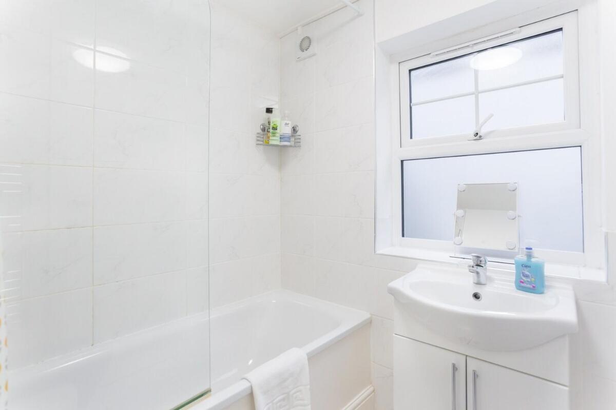 City Center Camden Market Budget Apartment And Rooms 伦敦 外观 照片